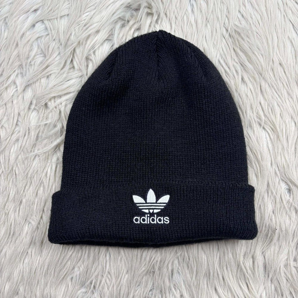 Adidas Men's OS Black Classic‎ Knit Beanie Hat Embroidered Logo